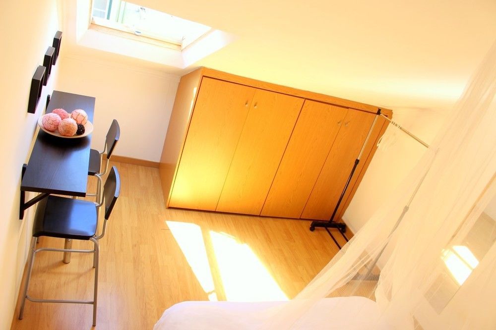 Bica Mini Hostel Lisboa المظهر الخارجي الصورة
